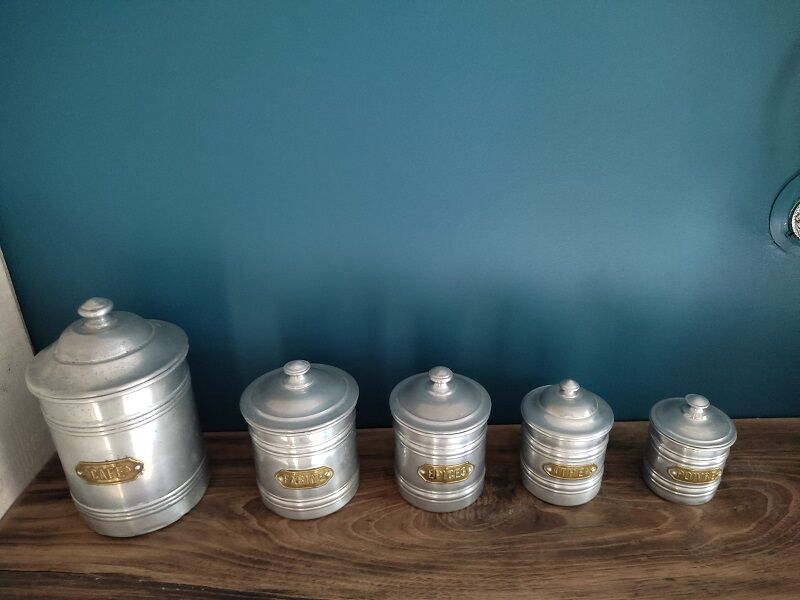 Spice pot boxes Trundle Aluminum Brass set of 5 Old vintage