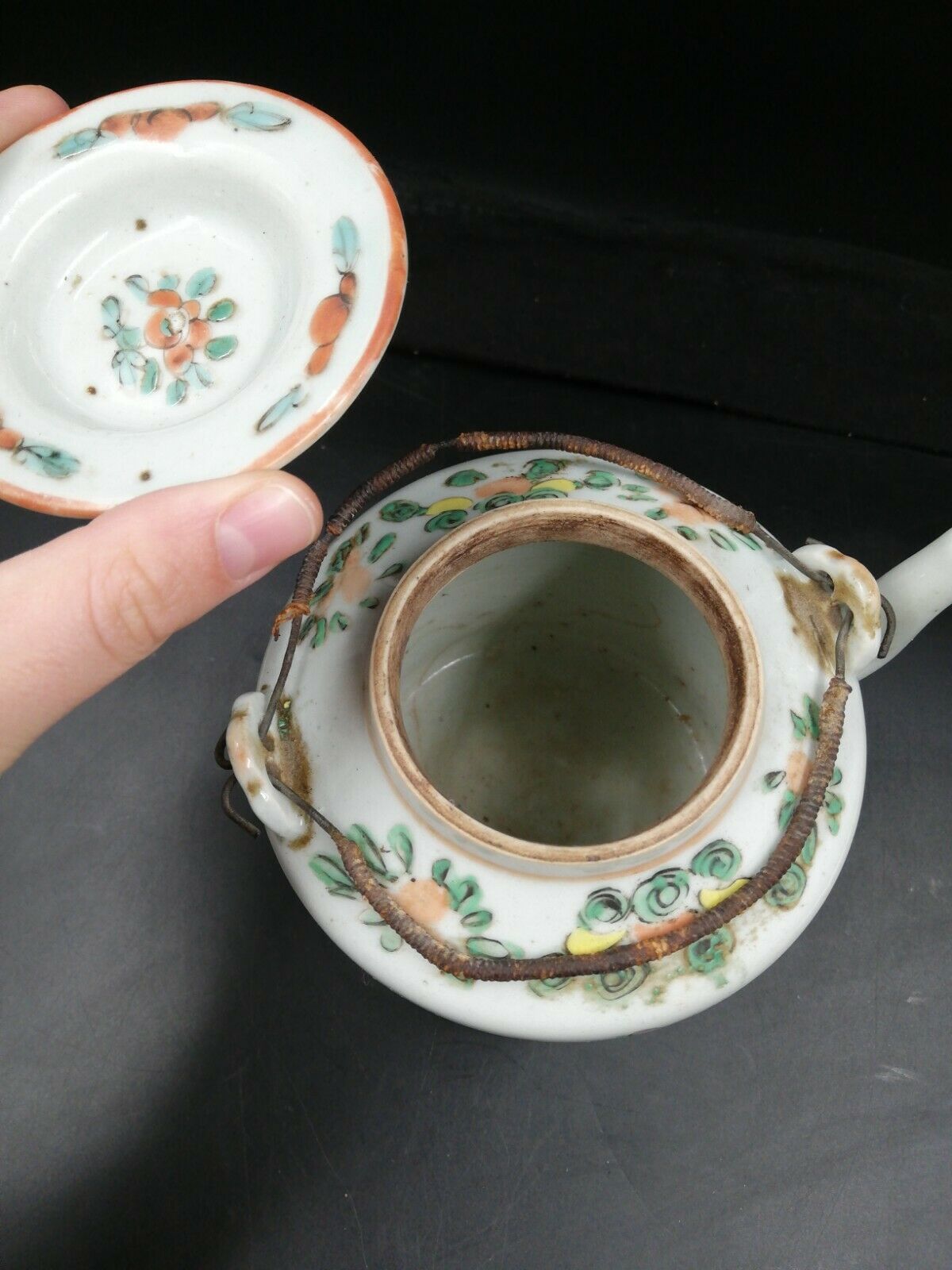 19th-century canton porcelain teapot