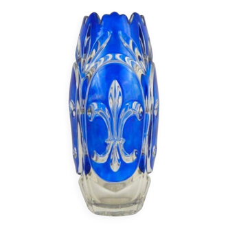 Fleur de Lys crystal vase