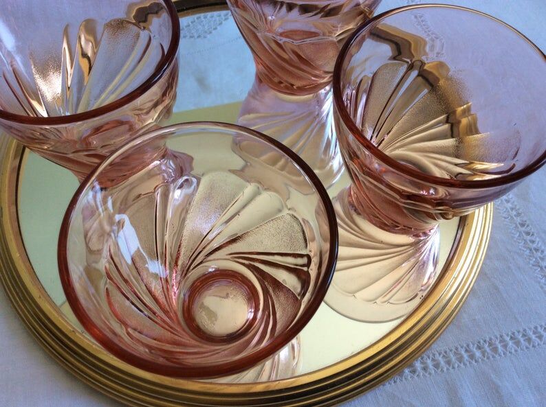 Set de 4 verres rose des années 1960