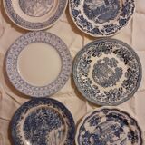 Suite of 6 retro blue plates