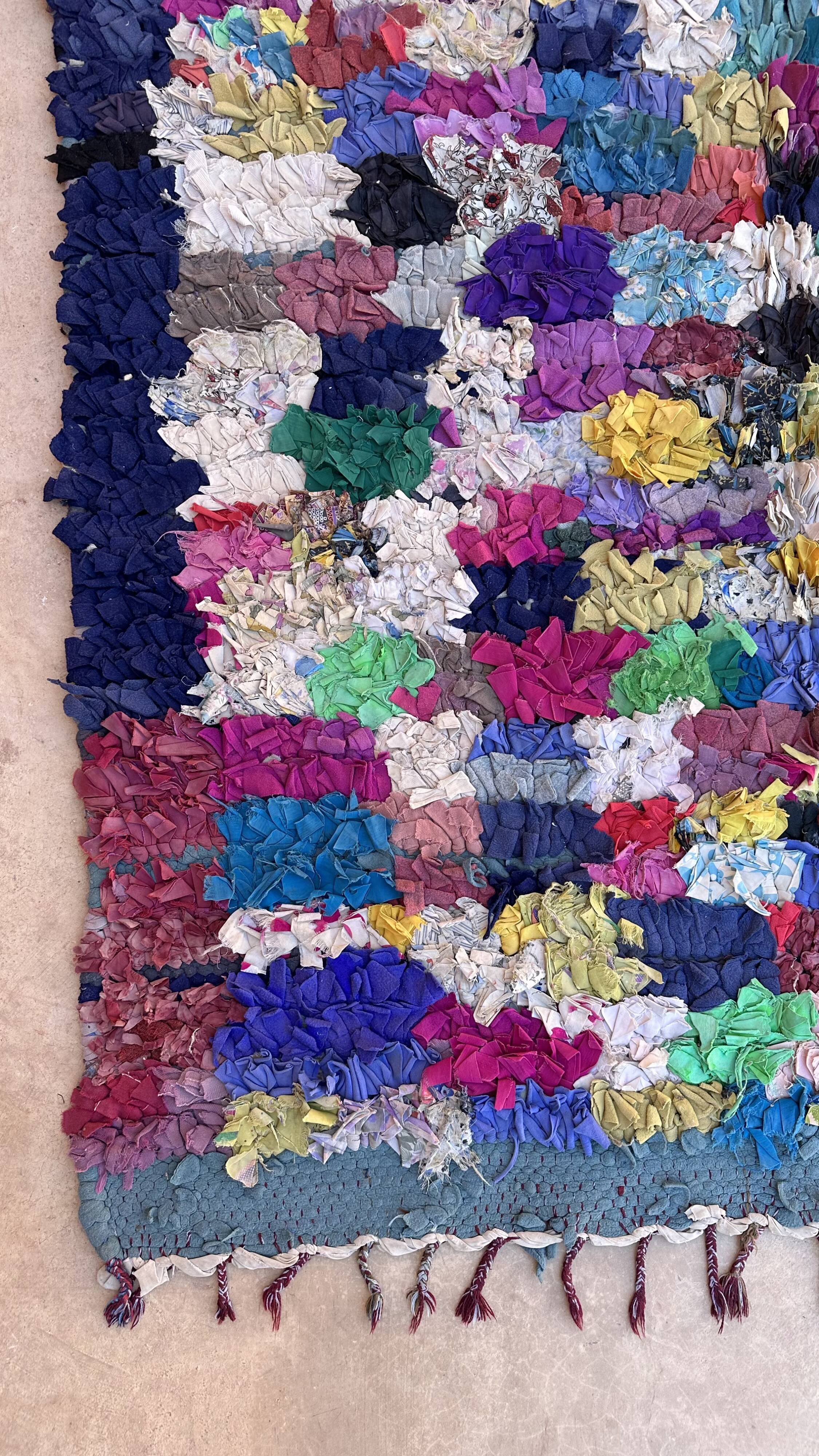 Colorful Boucherouite Moroccan rug - 141 x 254 cm