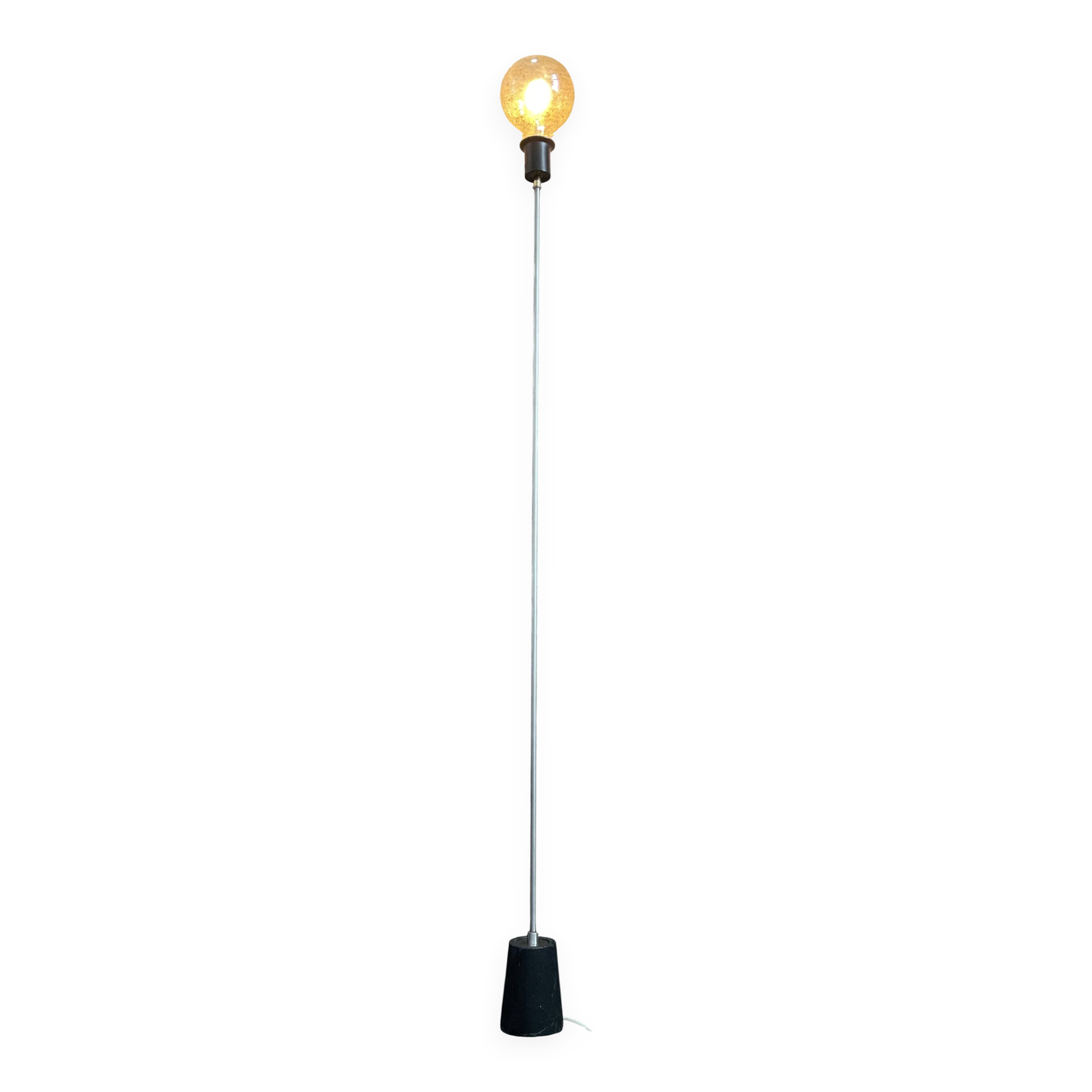 Minimalist floor lamp in cast iron and chrome metal