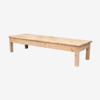 Table basse de ferme