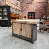 Workshop furniture from the early 20th century
