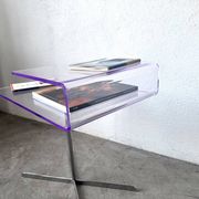 Table d'appoint en acrylique transparent et chrome, années 70