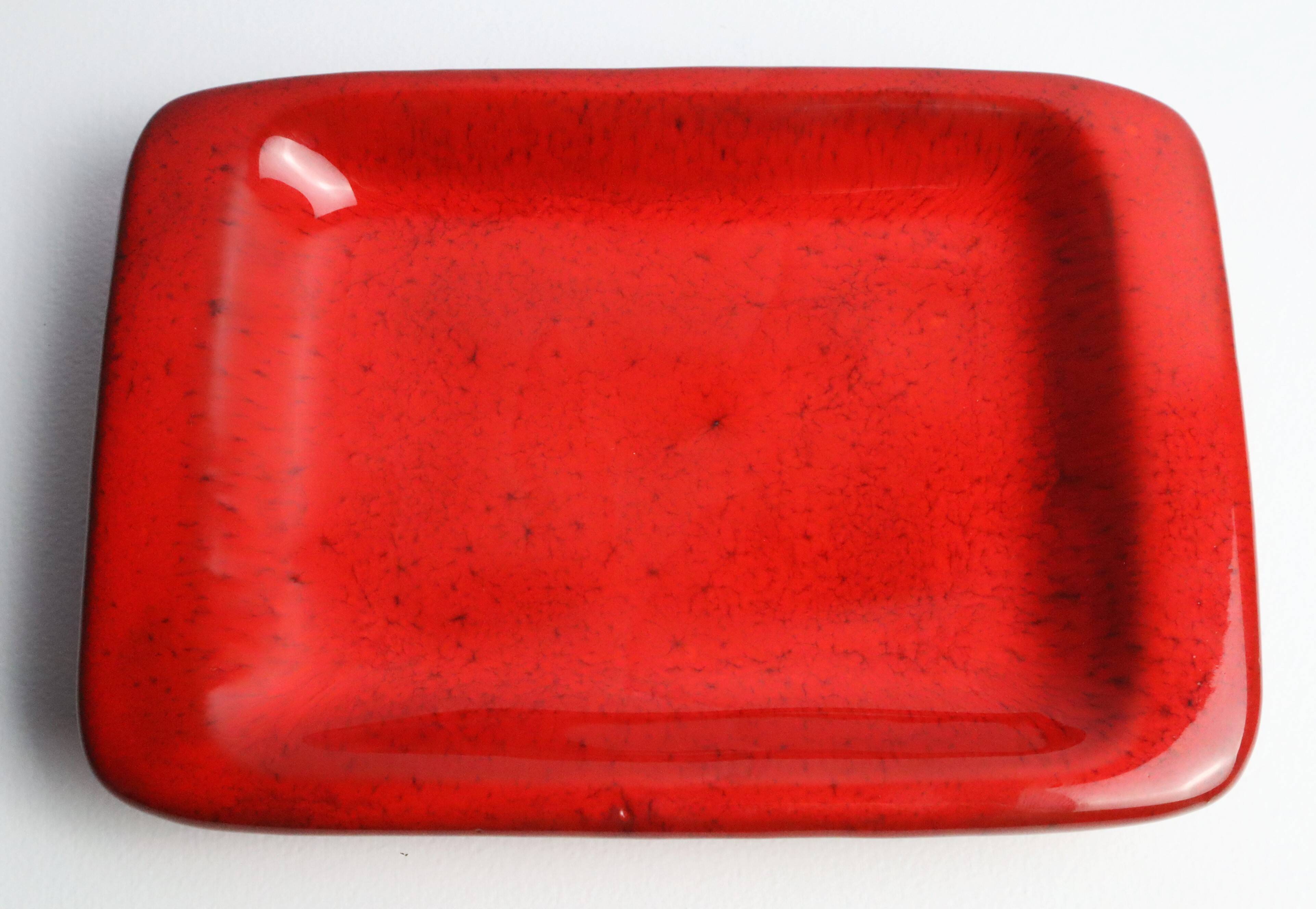 Cloutier ceramic pocket emptier 1960