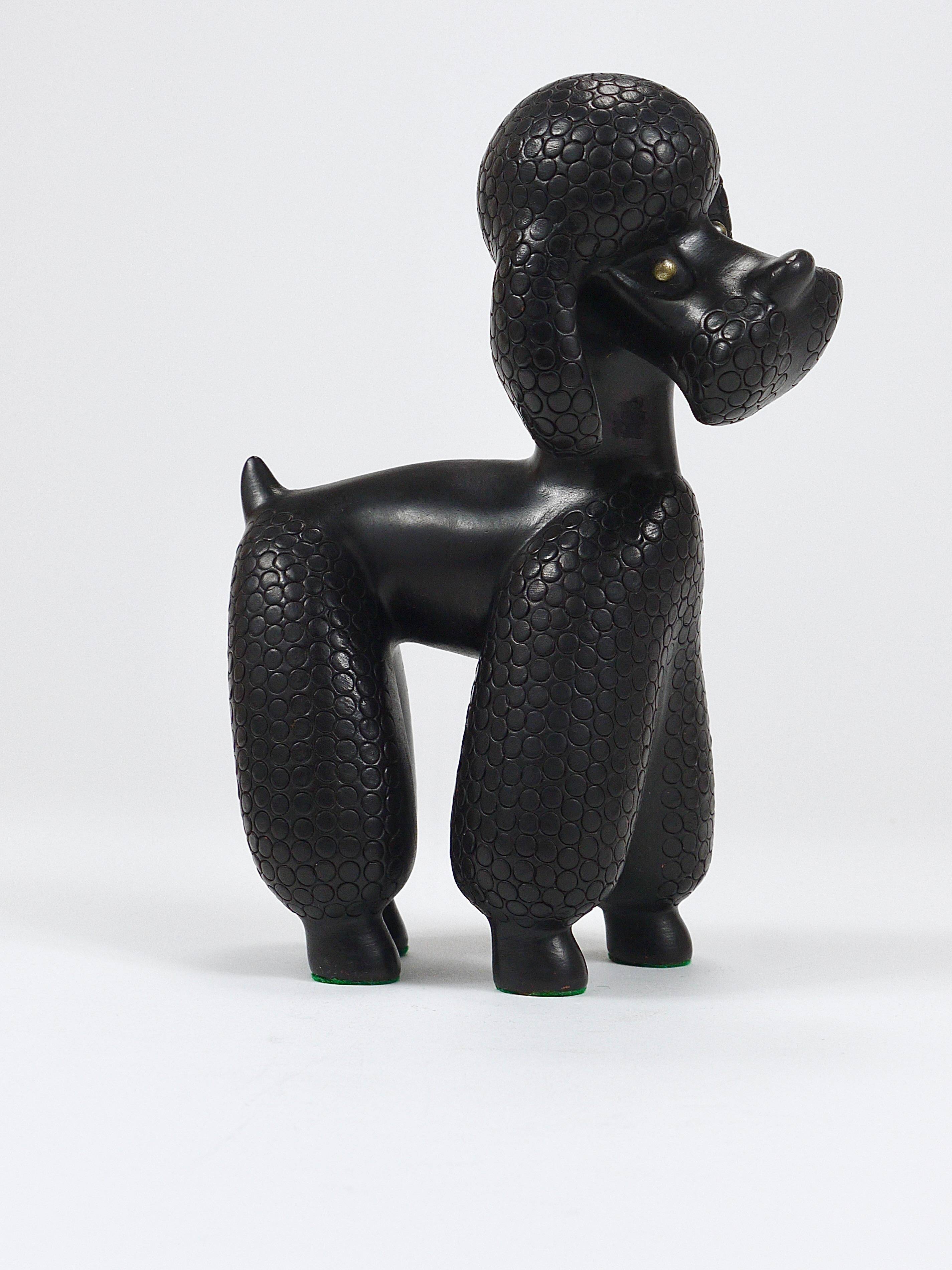 Charming figurine sculpture of a poodle dog by Leopold Anzengruber, Austria, 1950s.