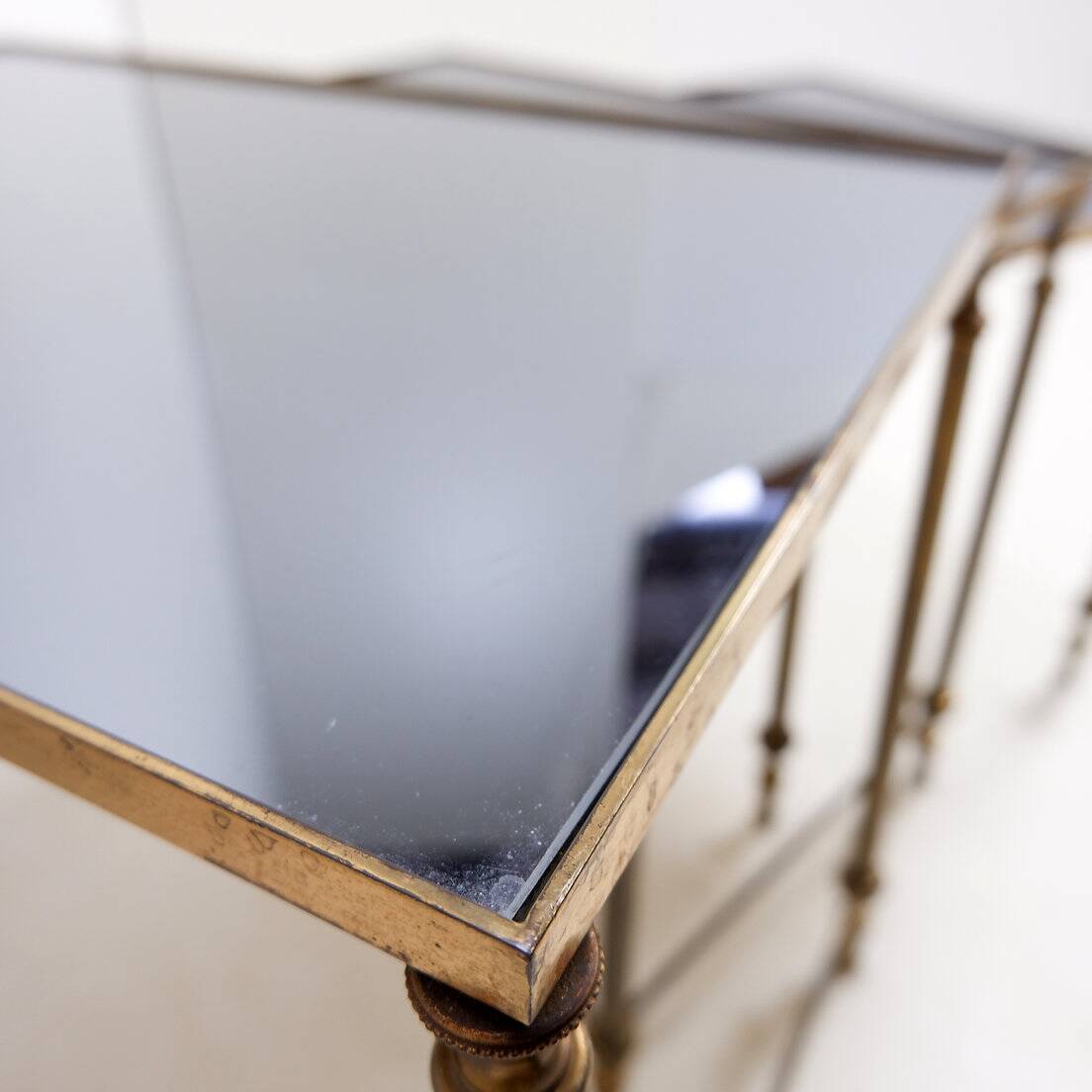 Ensemble de 3 tables gigognes de style Maison Jansen - 1970