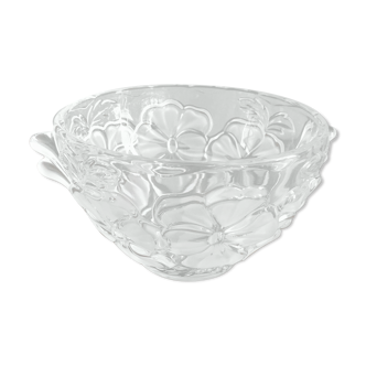 Glass cup and crystal decoration relief