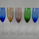 Set of 5 designer champagne flutes in colored glass from the 70s