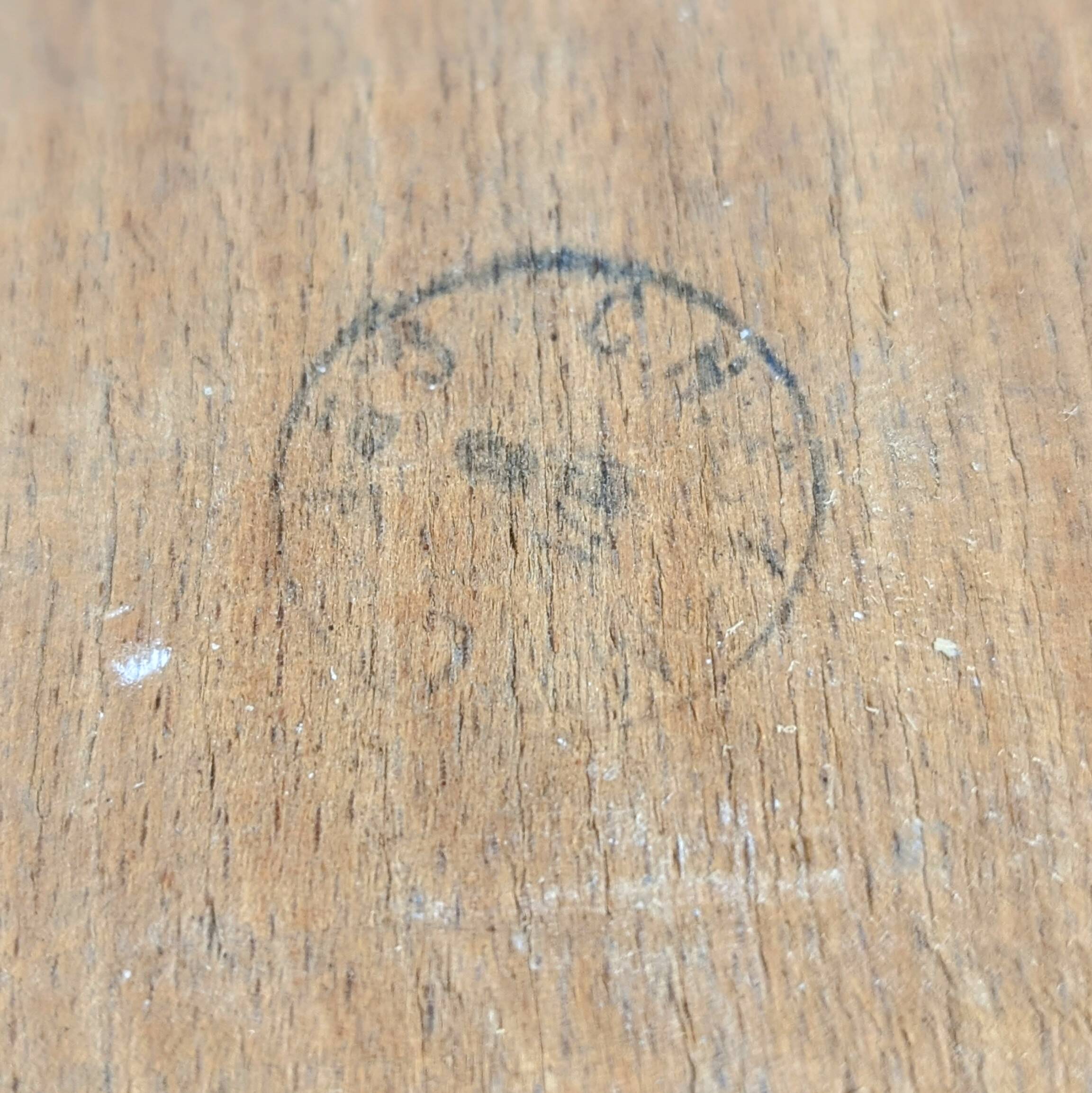Paire de chaises bienaise des ptt