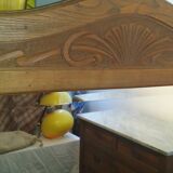Commodity / wooden and marble toilet table