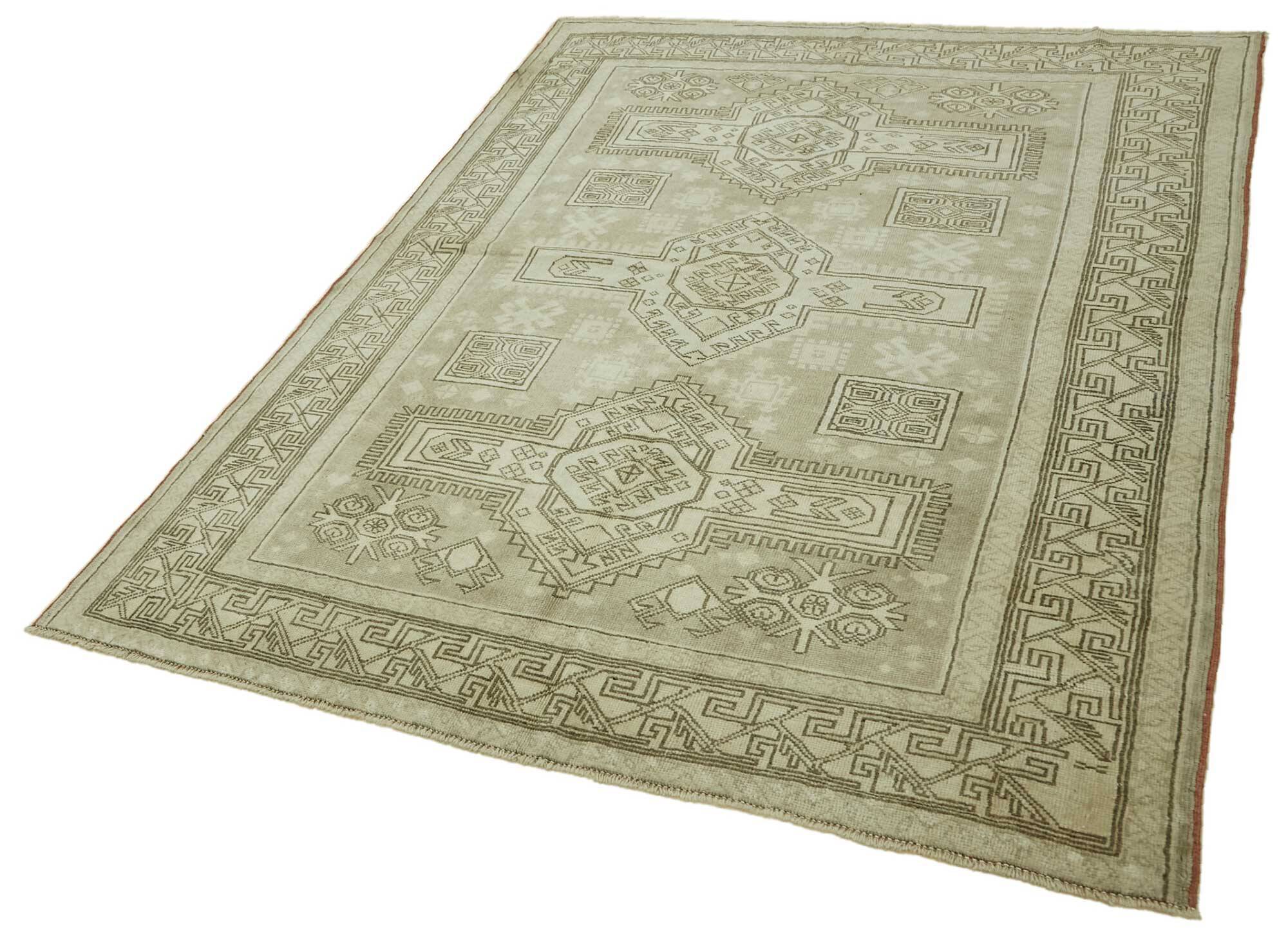 Turkish Vintage Anatolian Rug 158 cm x 212 cm