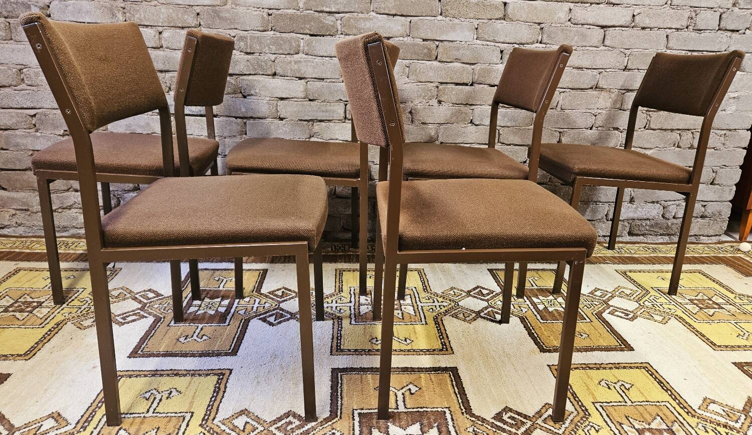 Set of 6 vintage black metal chairs from the 1970s