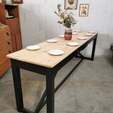 Farmhouse table 10 to 12 people