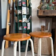 Paire de tabourets d’atelier vintage