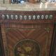Meuble d’appui de style Napoléon III " Boulle" orné de médaillons