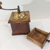 Wood/vintage coffee grinder