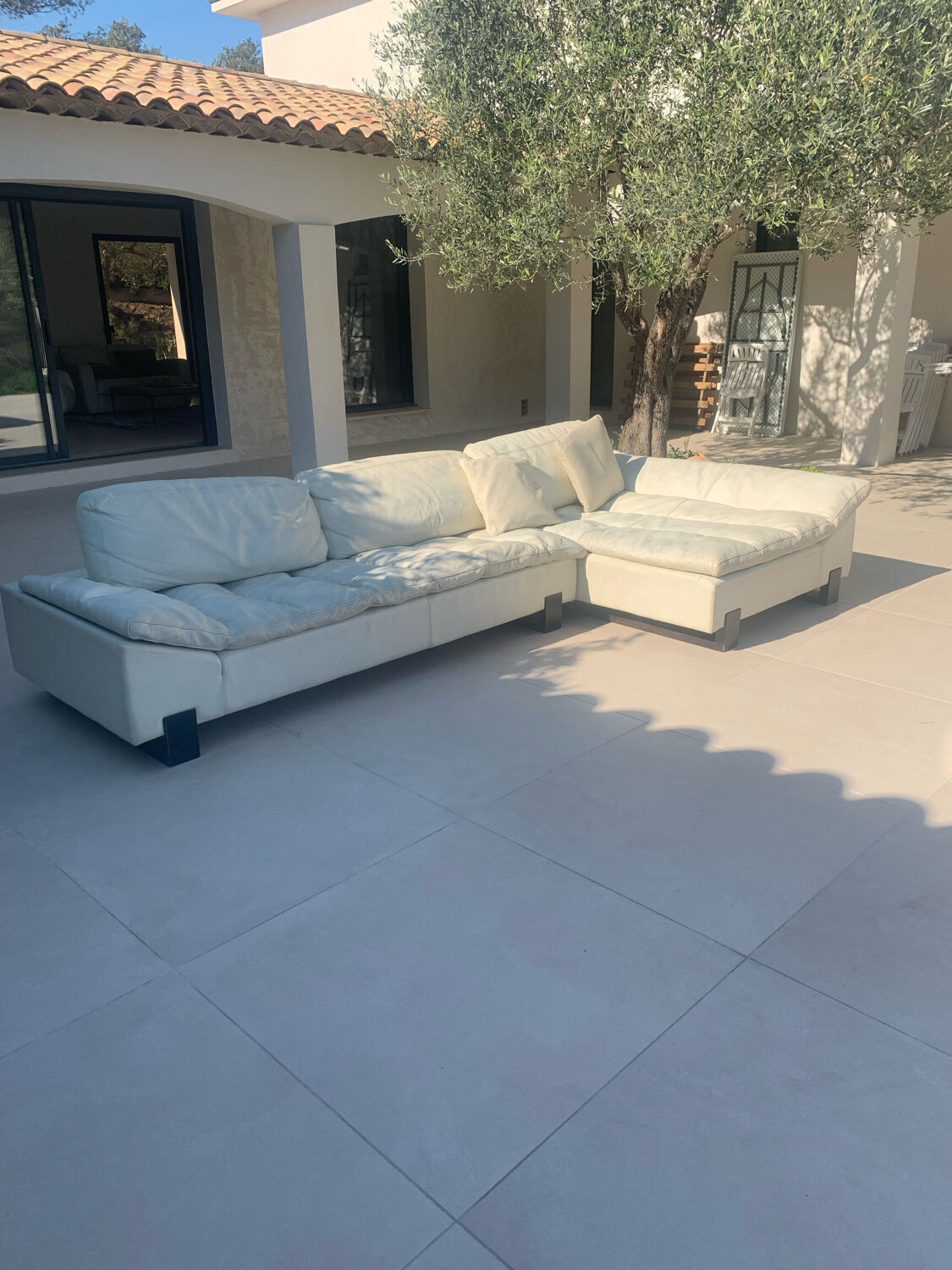 Casanova leather sofa