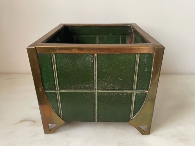 Pot cover in sheet metal and brass Art Nouveau Vienna Secession.