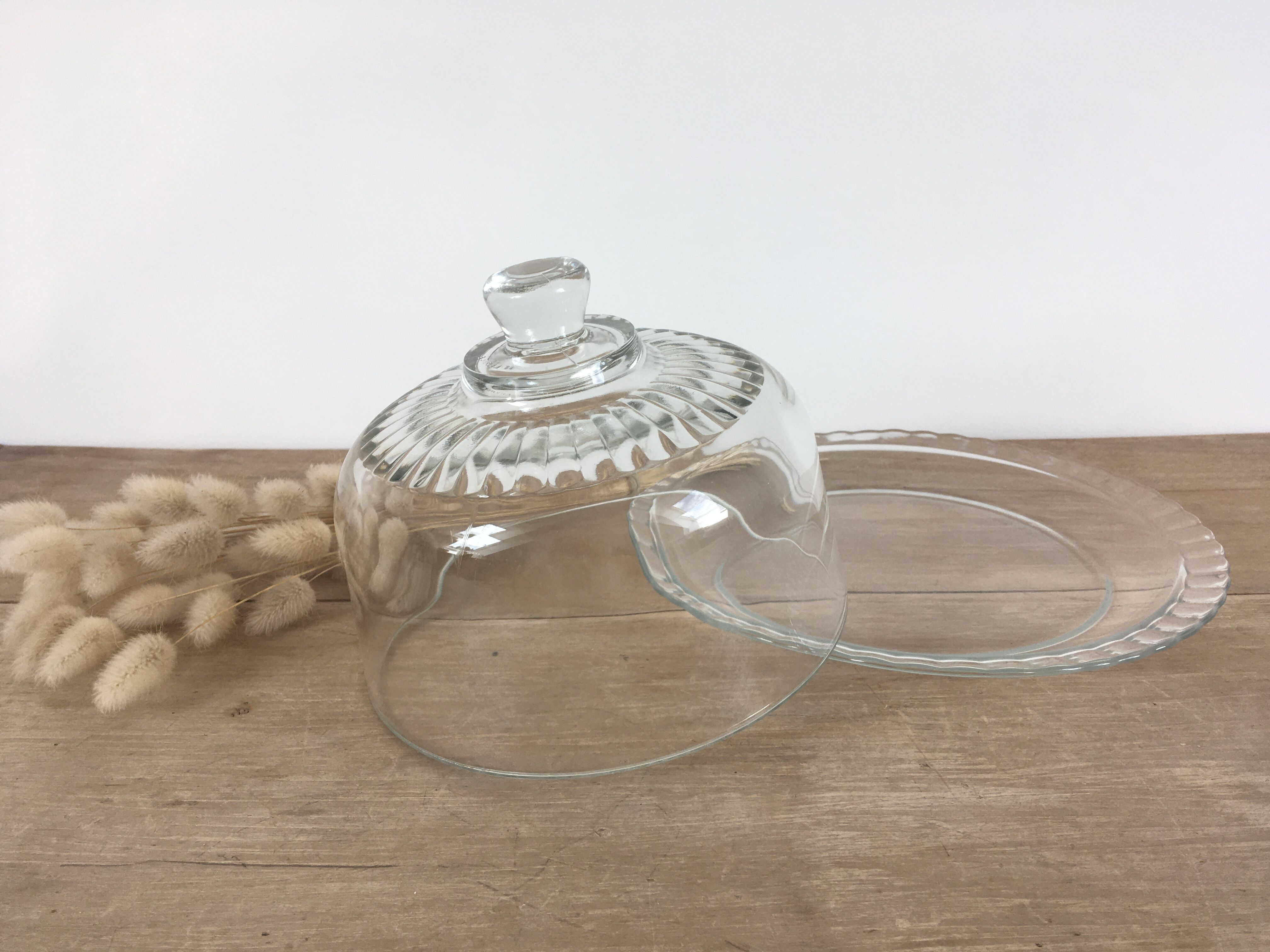 Arcoroc glass cheese or dessert bell