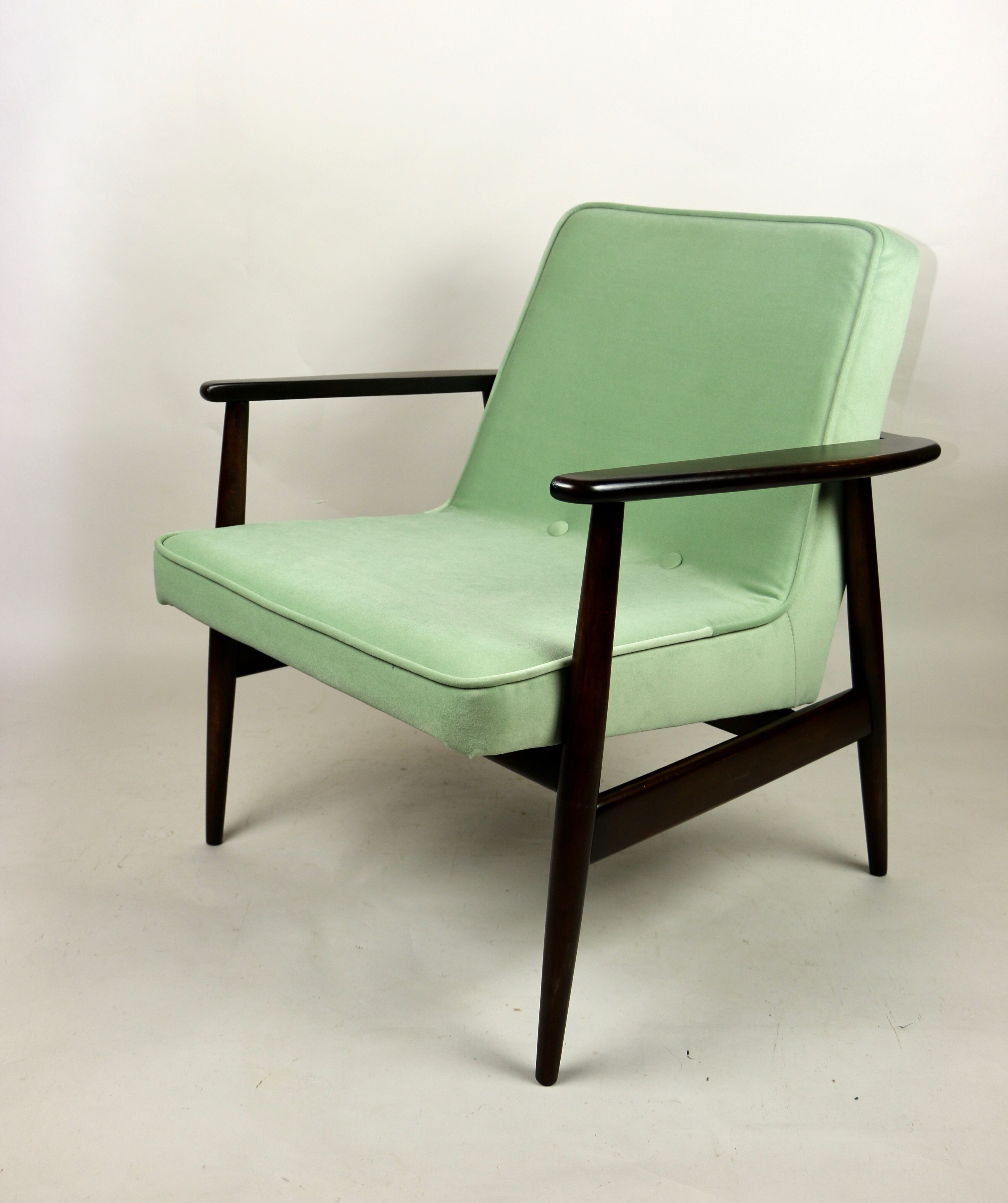 Chaise longue vintage vert clair GFM63 par J.Kedziorek, années 1970