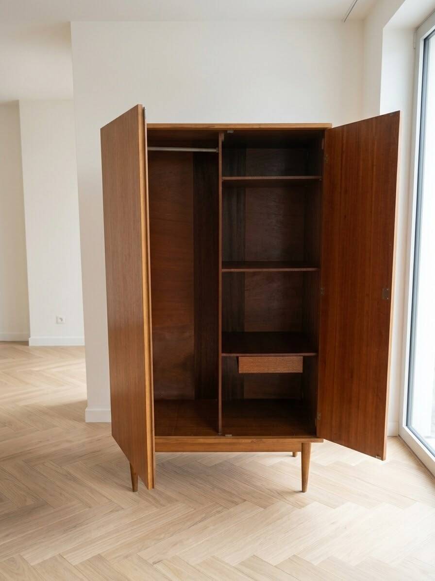 Petite armoire scandinave an 60 1 m30 h