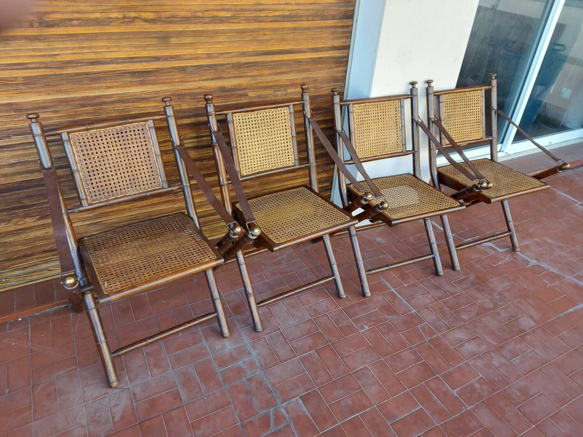 Set of 4 folding chairs old colonial style