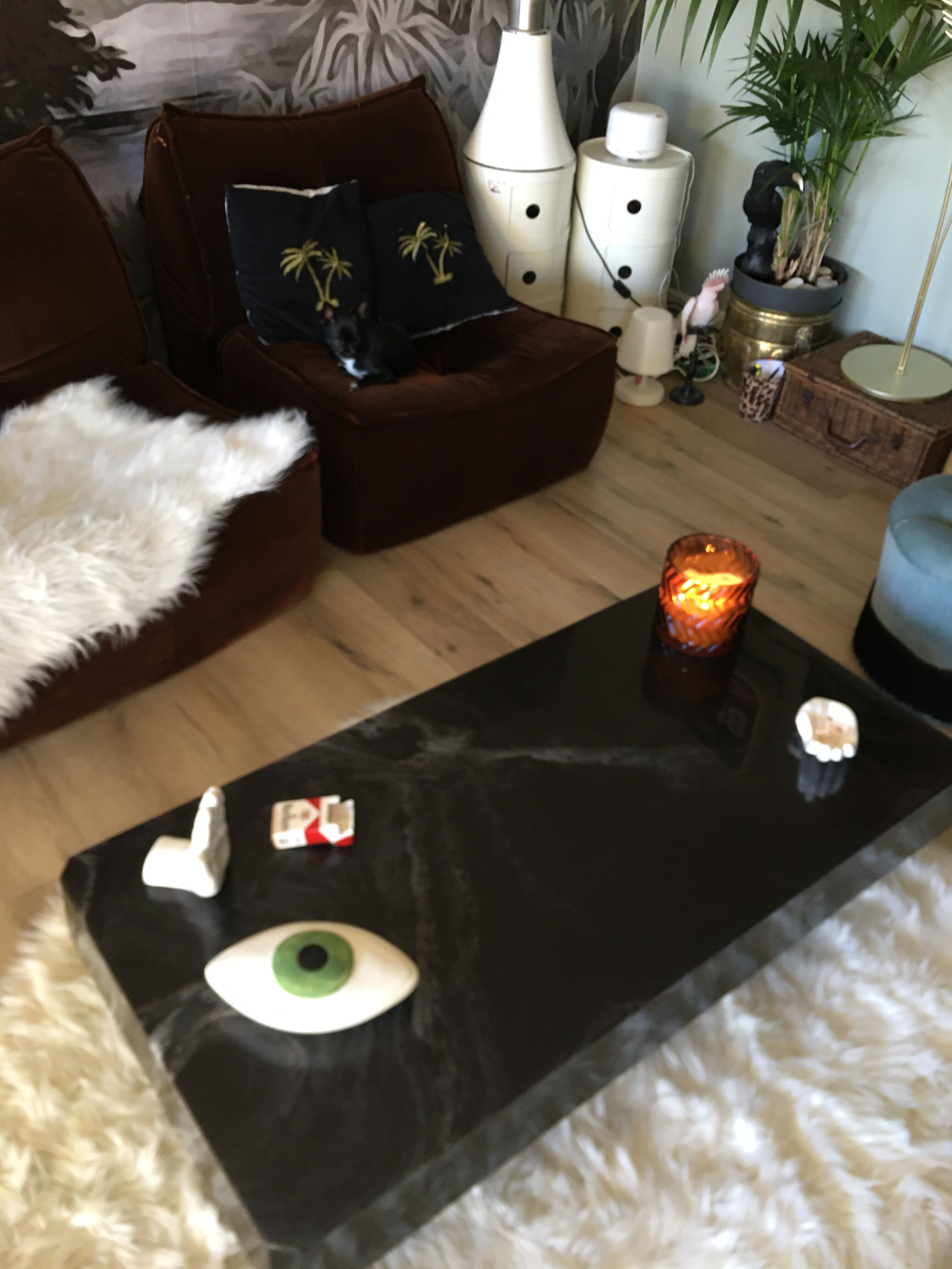 Coffee table 70s black marble effect