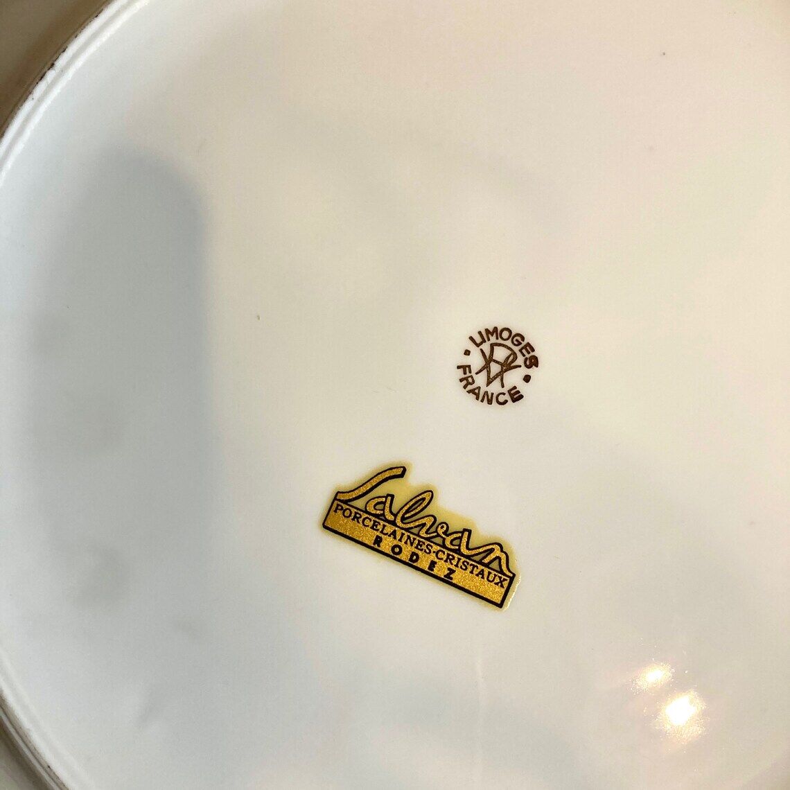 Plates and dessert dish