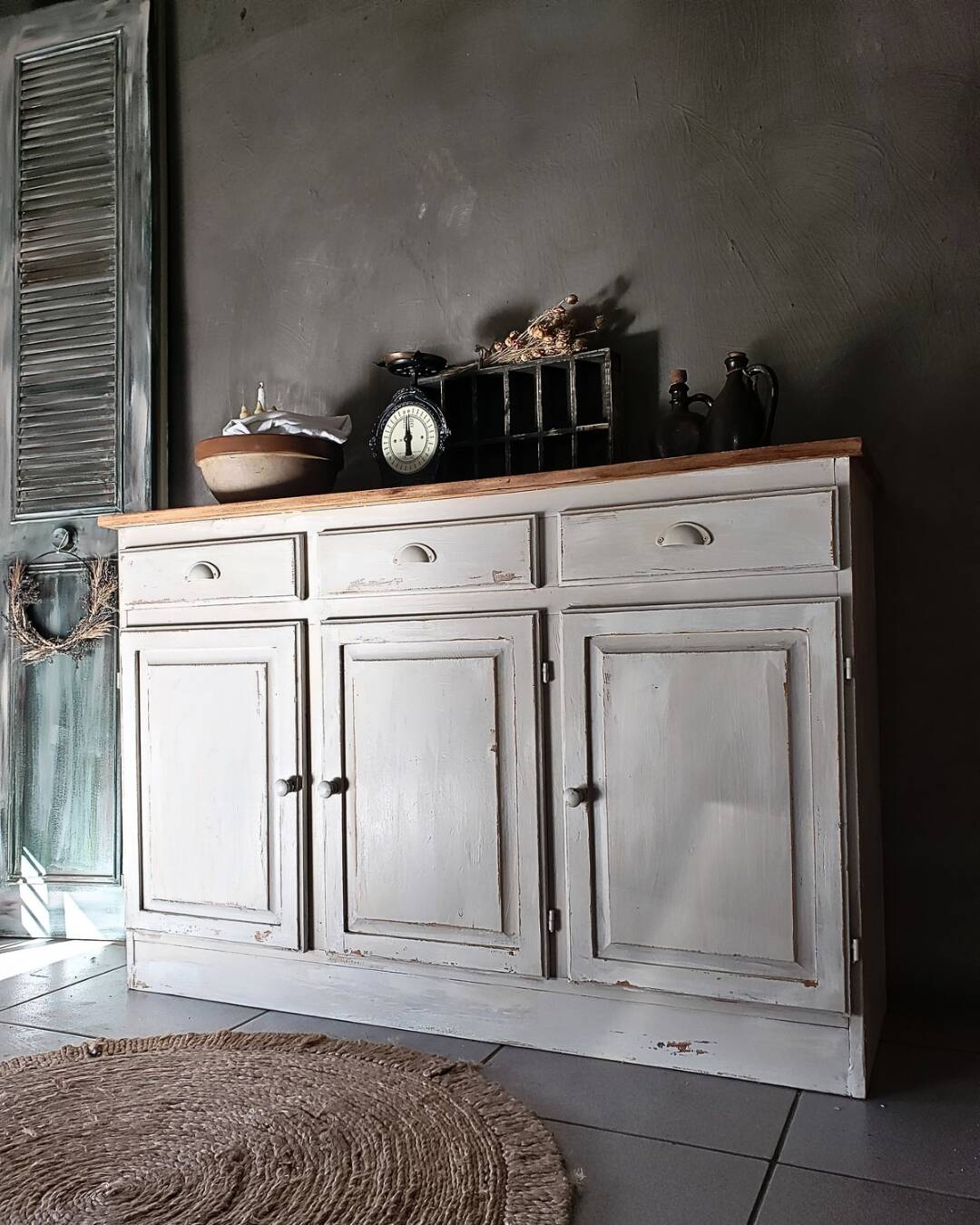 Vintage sideboard