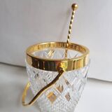 Seau à glace en cristal taillé du milieu du siècle Val Saint Lambert avec détails dorés et cuillère