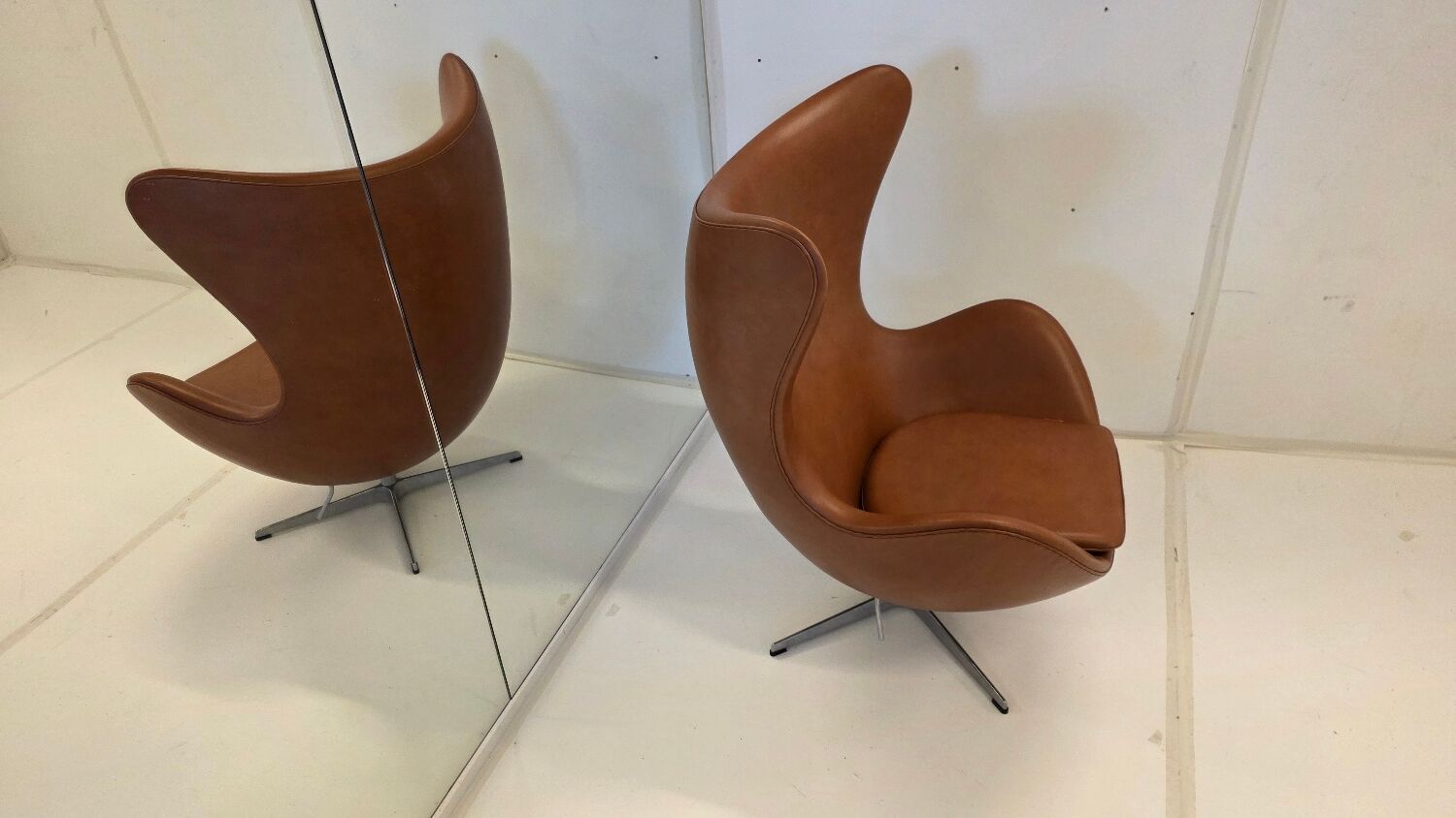 Fauteuil Egg par Arne Jacobsen pour Fritz Hansen