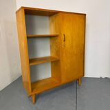 Armoire en bouleau moderniste du milieu du siècle par Coen De Vries pour Everest, années 1950
