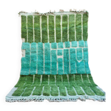 Tapis marocain vert amande et bleu vert à reliefs moderne