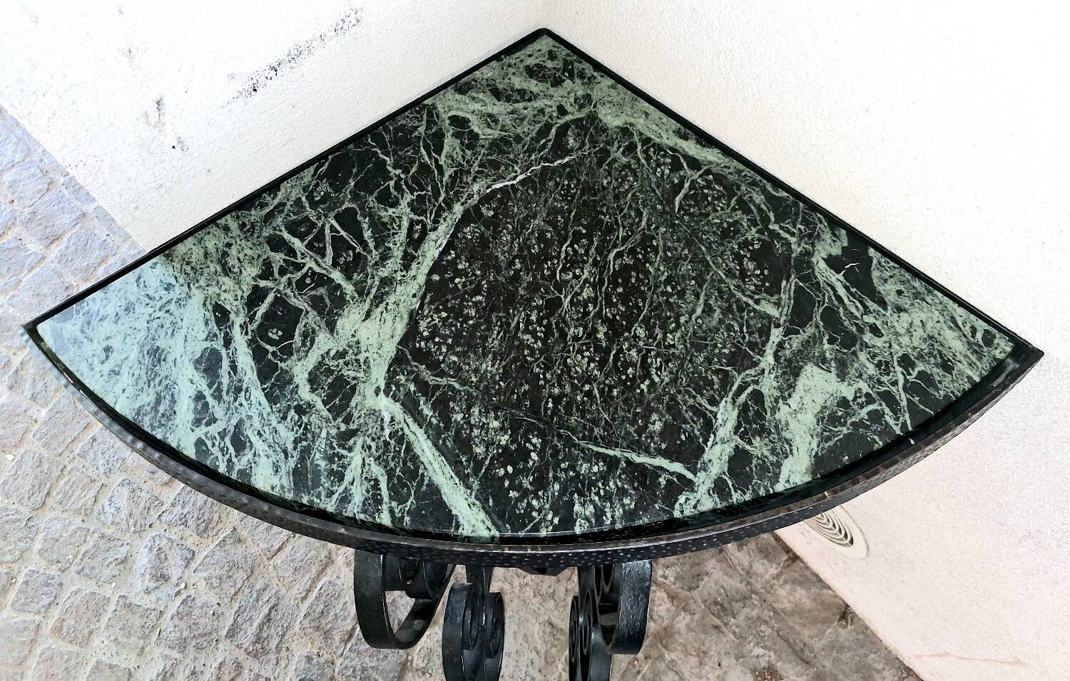 Console d'angle encoignure, fer forgé et marbre, déco vintage