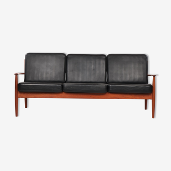 3-seater sofa by Grete Jalk, France Son, cowhide and vintage teak 1960