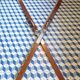 Paire de skis vintage en bois