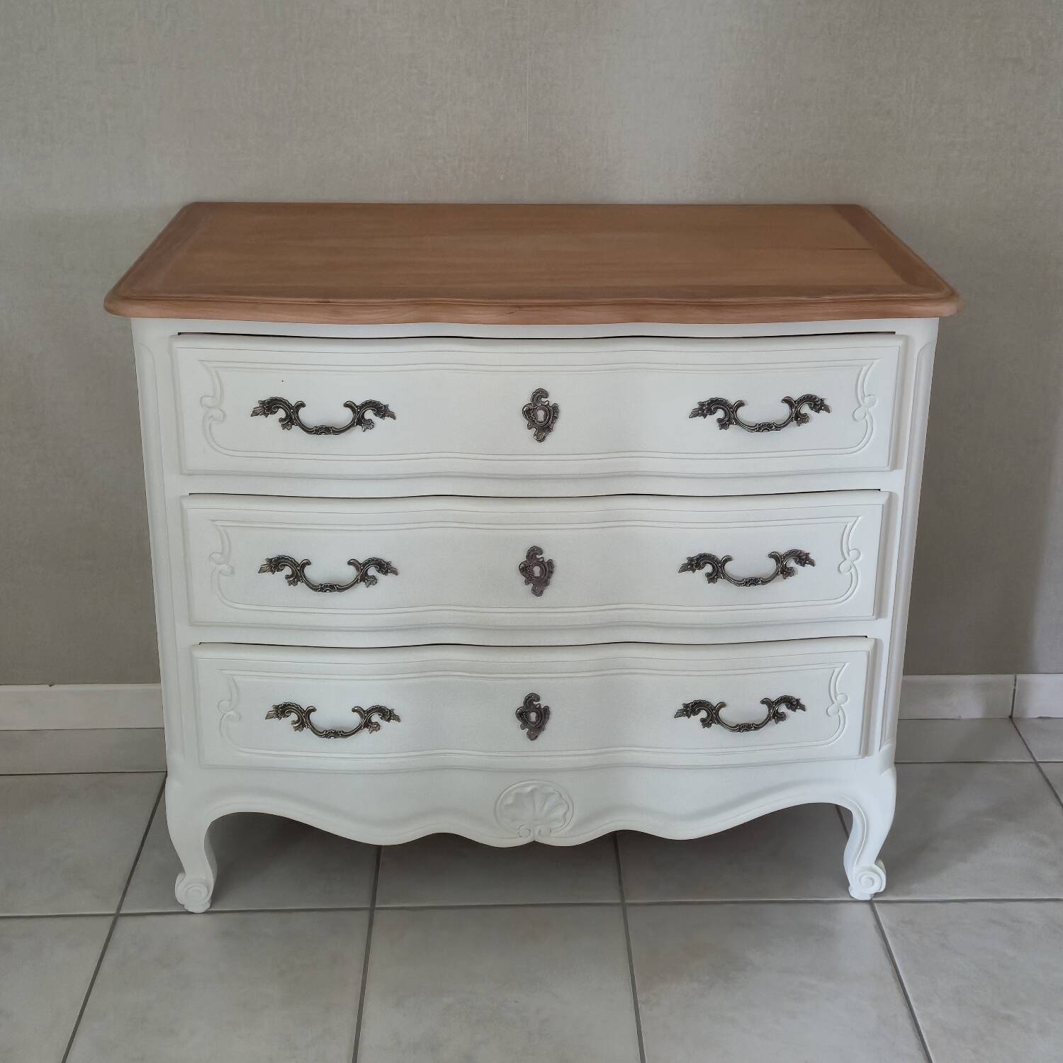 Commode en merisier style Louis XV
