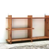 Etagère murale en pin Maison Regain, années 70