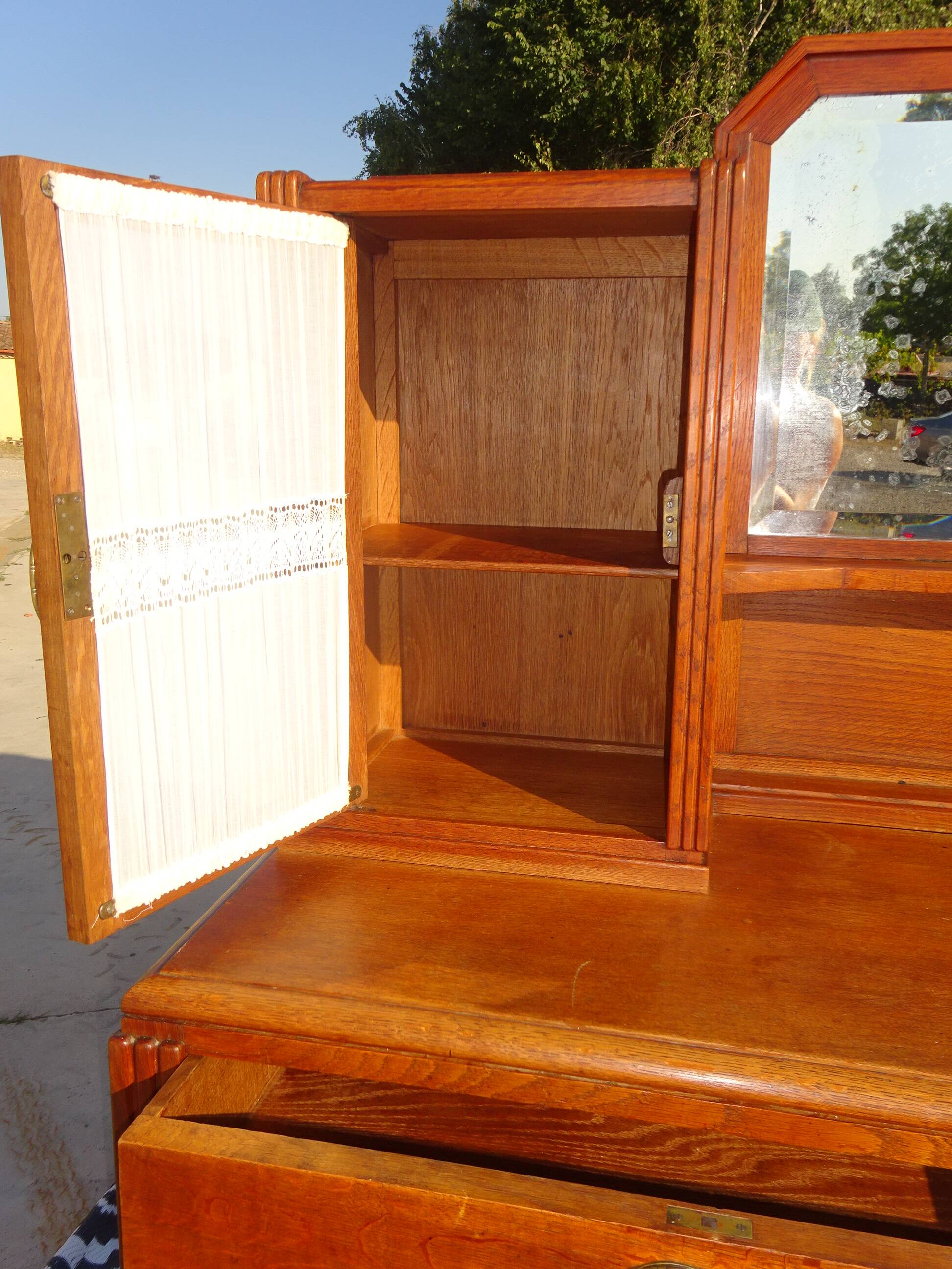 Vintage oak sideboard with sentry boxes and mirror