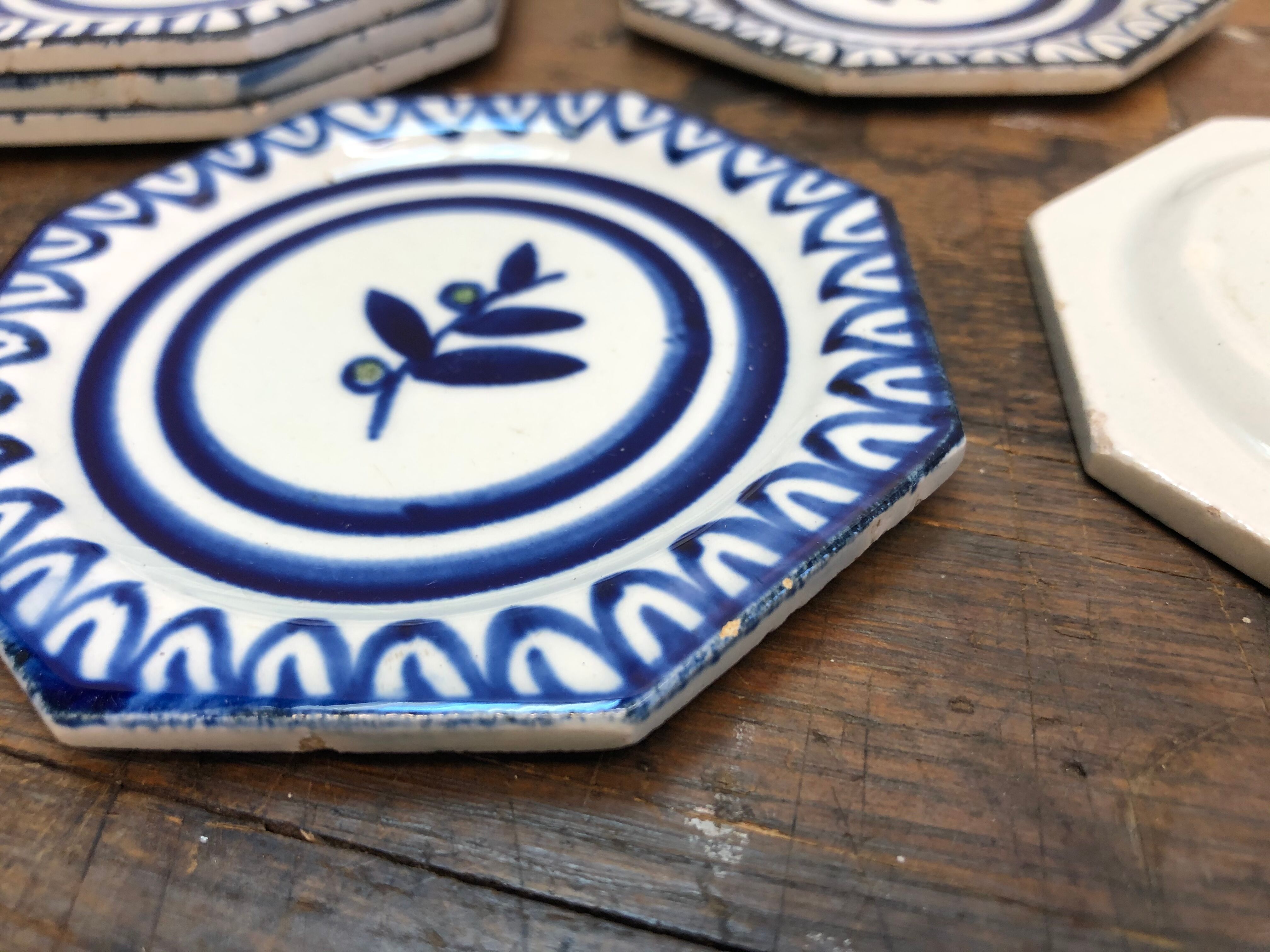 Glass underside and ceramic ramekin Gien France 60s