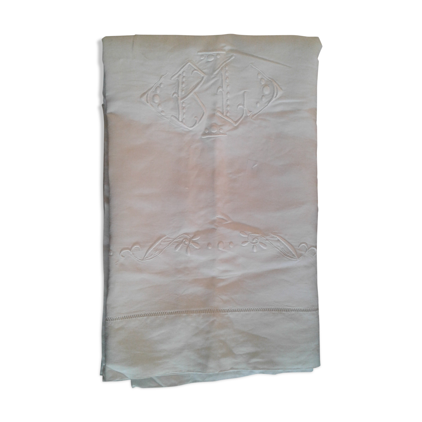 Lin Drap. BC embroidered monogram. Art deco