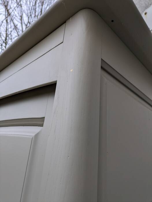 wardrobe, removable shelves