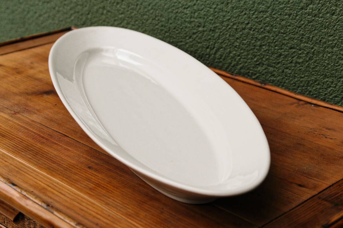 Old fish dish, Pillivuyt