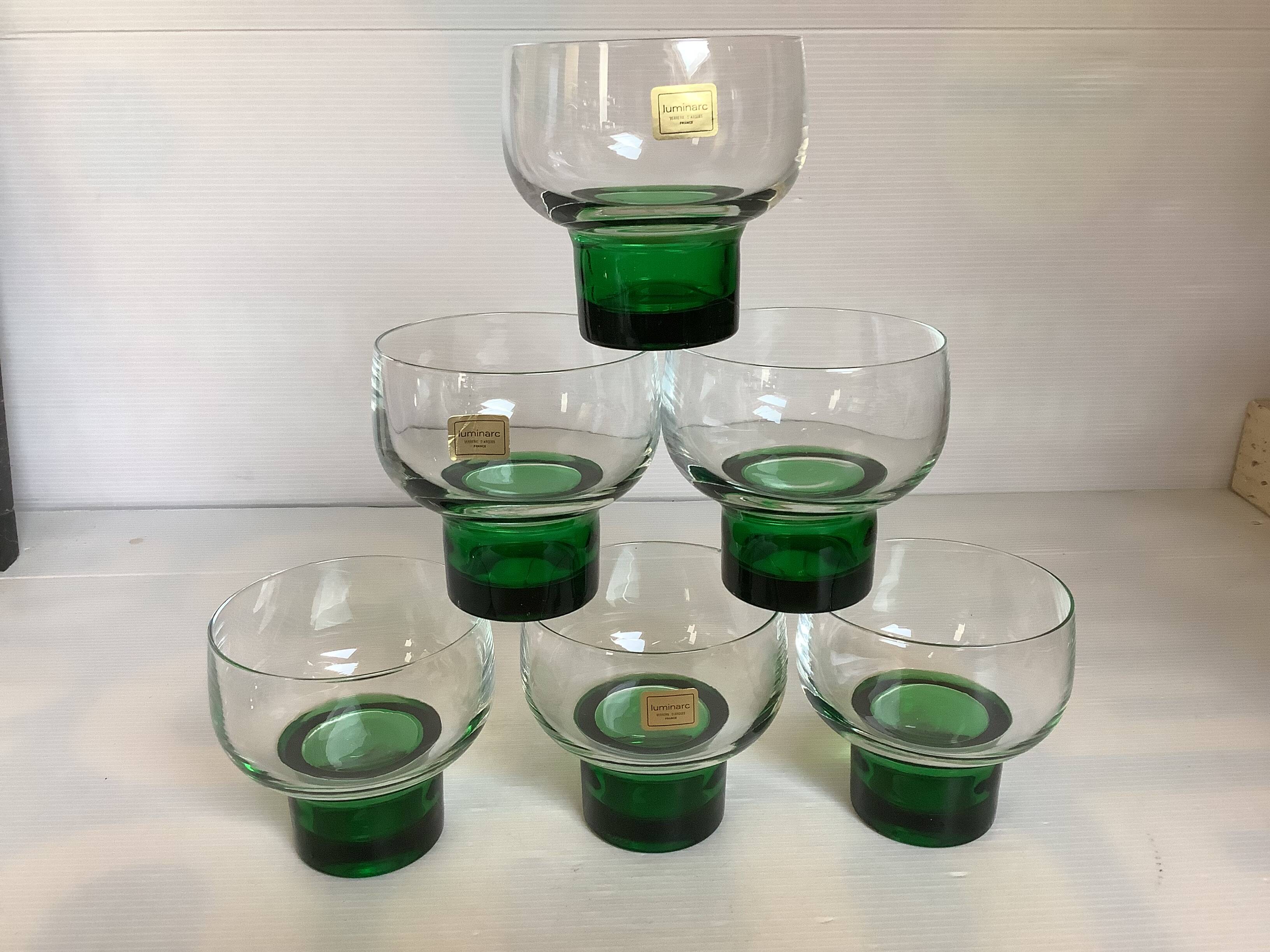 Six green footed Space Age glasses Luminarc.