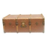 Vintage trunk "la panthere" in lyon