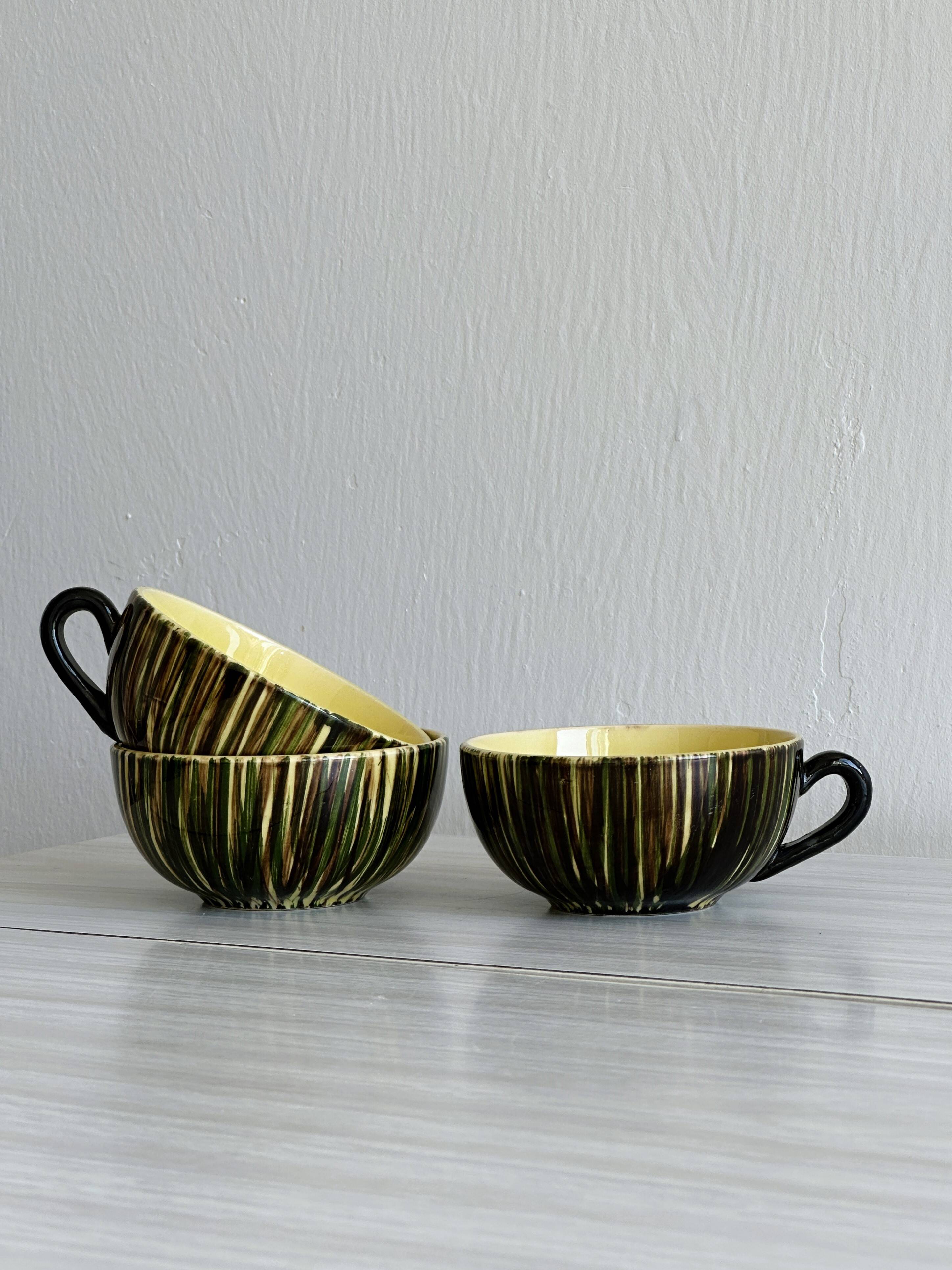 Set of 3 hand painted ceramic mugs Saint Clement