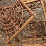 Cube rattan basket to lay
